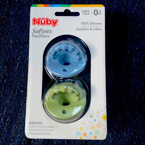 NEW Pacifiers!! Nubi Softees Pacifiers, soothes & calms, 0+M - Picture 1 of 3